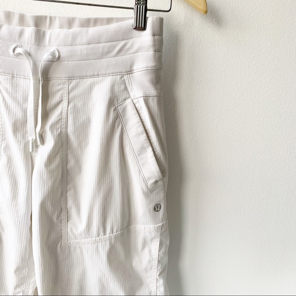 Lululemon White Dance Studio Lined Cropped Pants - Picture 3 of 12